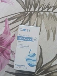 Plum Niacinamide Serum