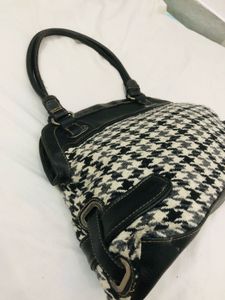 Imported Houndstooth Handbag