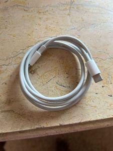 Apple Charging Kit With Free Cable Protector