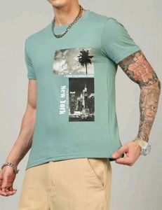 Cool New York Graphic Tee With Price Tag