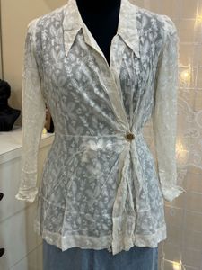 Elegant Embroidered Kurta