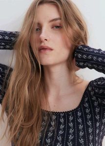 H&amp;M Lace Floral Long Sleeve Top/ Size