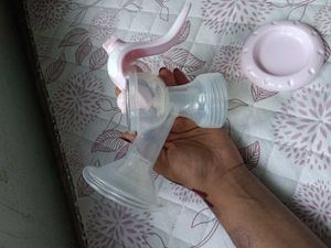 Adjustable Manual Breast Pump