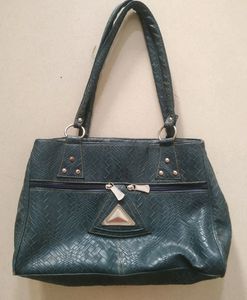 Unique Triangle Detail Tote Bag