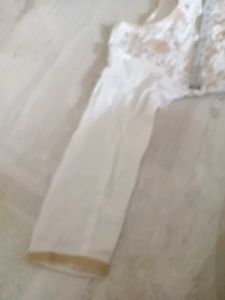 Embroidered Kurta With Shawl