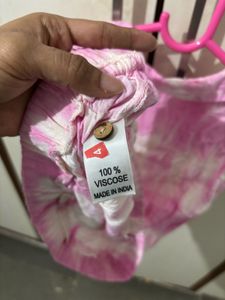 Pink Tie-Dye Sleeveless Top