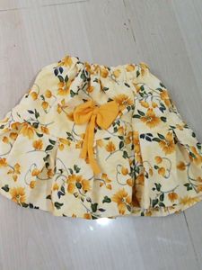 Baby Girl Cute Top And Skirt