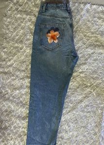 A Perfect Boyfriend Jeans
