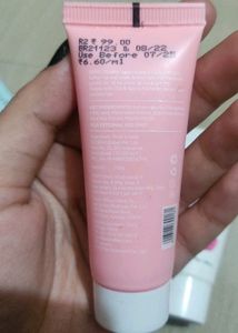 Dot &amp; Key Gel Moisturizer, Facewash &amp; Scrub Sample