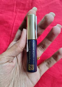 Estee Lauder Sumptuous Extreme Mascara