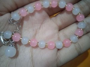 Pink &amp; White Beaded Bracelet