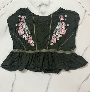 Westside Green Top