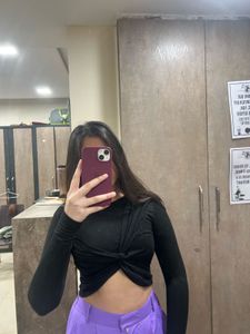 Black Crop top
