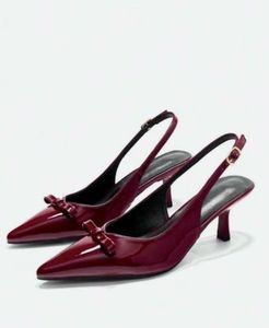 maroon Bow Heeled Pumps