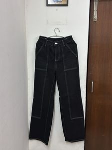 Black Wide-Leg Jeans