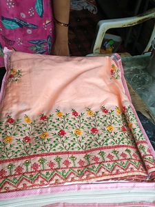Some One Gifted But I Have Many Sari So Selling It