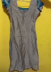 Women&#39;s kurta