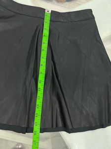 H&amp;M Women’s Skirt Leather