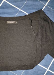 Black Long Sleeve Top