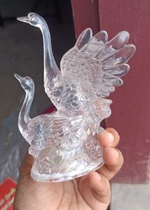 Swan Showpiece