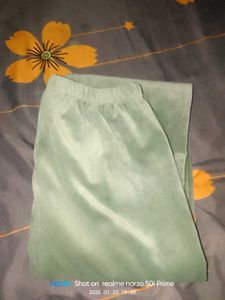 1 Jeans ,Pajama, Ek Warm Trouser