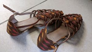 Taavi sandals: used only once or twice. India 36 size.