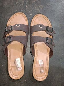 Sandal