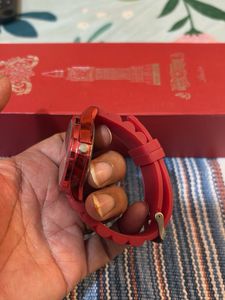 WOMAGE Quartz Red Watch