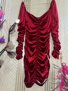 A Beautiful Party Wear Dress!