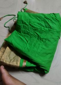 Like New Top With Dori