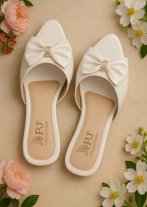 Elegant White Bow Sandals❤️🎀