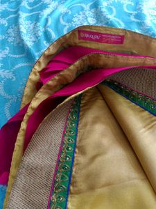 Women&#39;s Designer Wear Saree With Embroidery