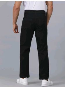 Men&#39;s Black Straight-Fit Jeans