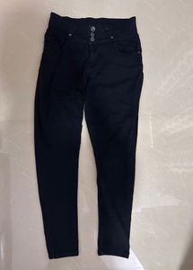 High Waisted Jeans