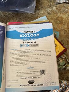 Navneet Biology Digest Standard XI