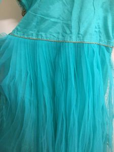 Heavy gown