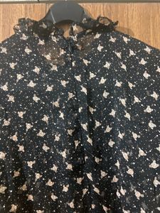 Price Drop Stunning Top🥰🥰🥰🥰