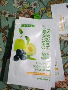 Organic Hervest advanced Brightening Facial Kit