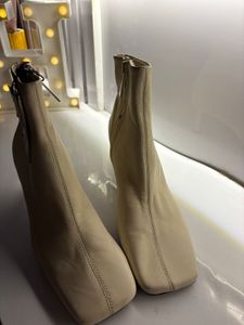 ZARA ANKLE BOOTS