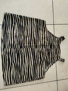 women new Zebra Print Halter Top