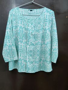 Printed Box Pleated Top