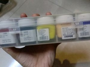 Camel Fabrica Acrylic Colour