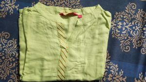 Women Green Elegant Kurti