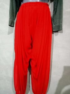 Georgette Salwar