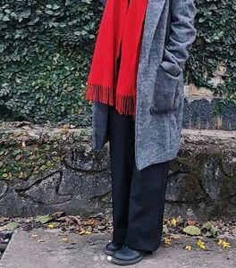 Black Trousers.