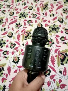Bluetooth Mic With Inbuilt Speaker