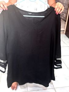 Black Tshirt
