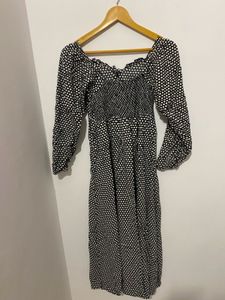 Polka Dot Off-Shoulder dress stretchable