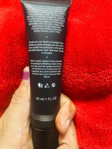 Combo offer primer and compact
