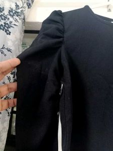 ZASTRAA Black Chic Puff Sleeve Top